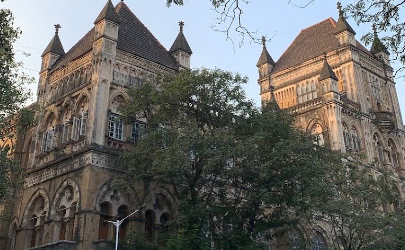 Bombay HC sentences 5 top state officers to civil imprisonment for contempt of court