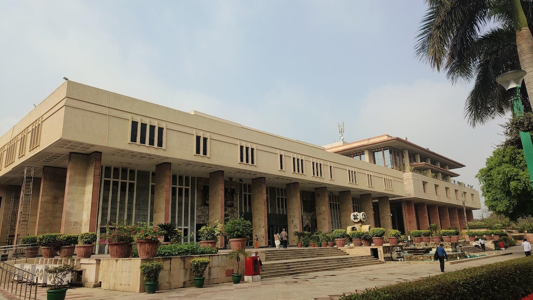 Delhi High Court: Accused Cannot Be Forced to Reveal Passwords During Ongoing Trial