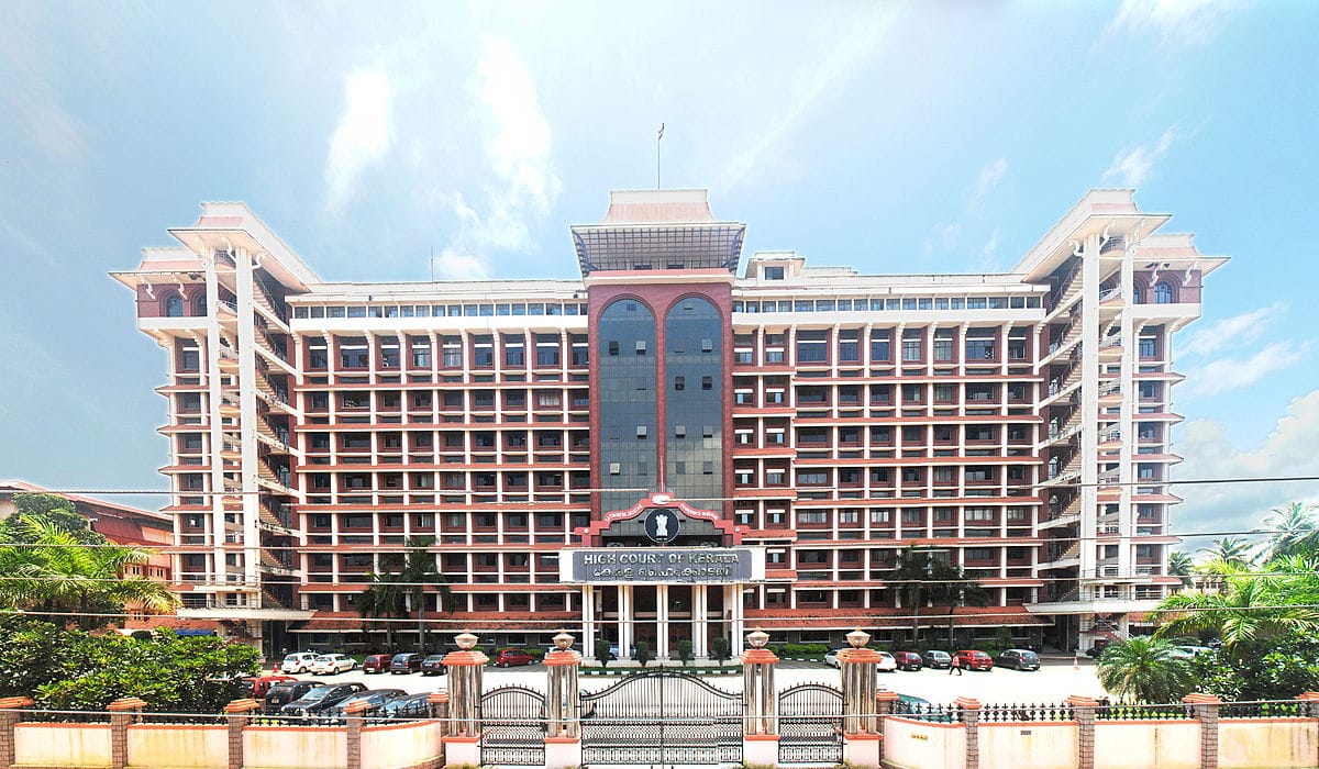 Kerala High Court Advocates' Association Opposes Proposal to Shift High Court to Kalamassery