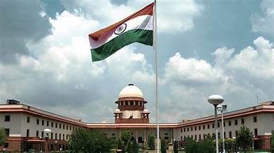 Supreme Court Warns Maharashtra: No Freebies Without Settling Compensation Dues