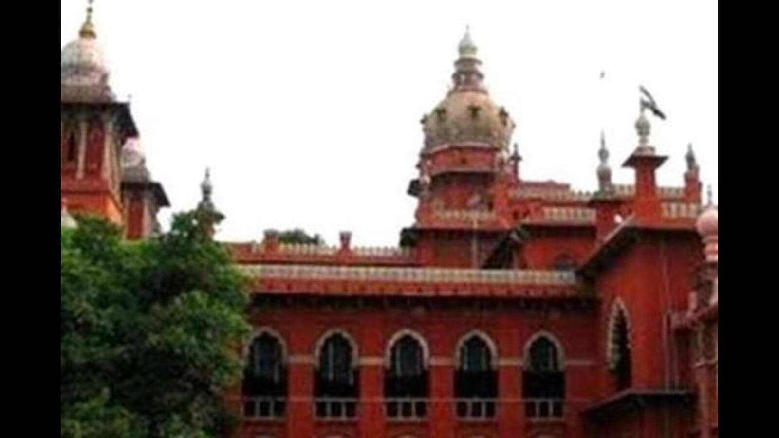 Calcutta High Court Refuses to Quash Criminal Proceedings Against Man Distributing Anti-Vaccine Pamphlets