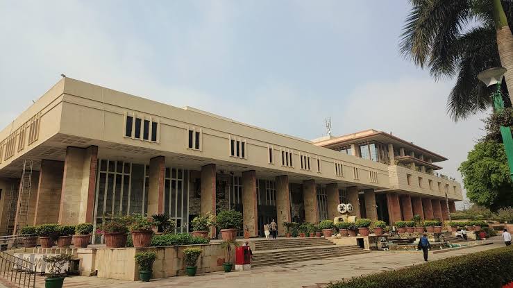 Delhi High Court Addresses Concerns on E-Filing Date for Limitation in Complaint Cases